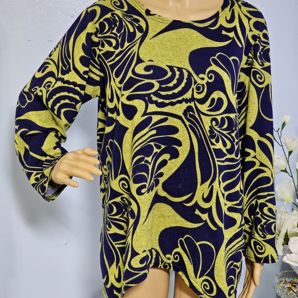 Y K E Women's Blouse Green & Blue With Longsleeves Size XL